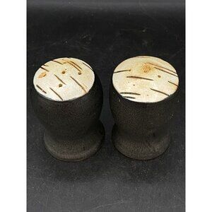 Studio Art Pottery Signed Lily Salt And Pepper Shaker Pair Earth Tones